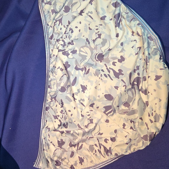 Vanity Fair Illumination Bikini Panties Set Of 2 Size 8 XL - Picture 5 of 5